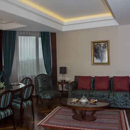 מלון Blue Diamond Ataturk Palace